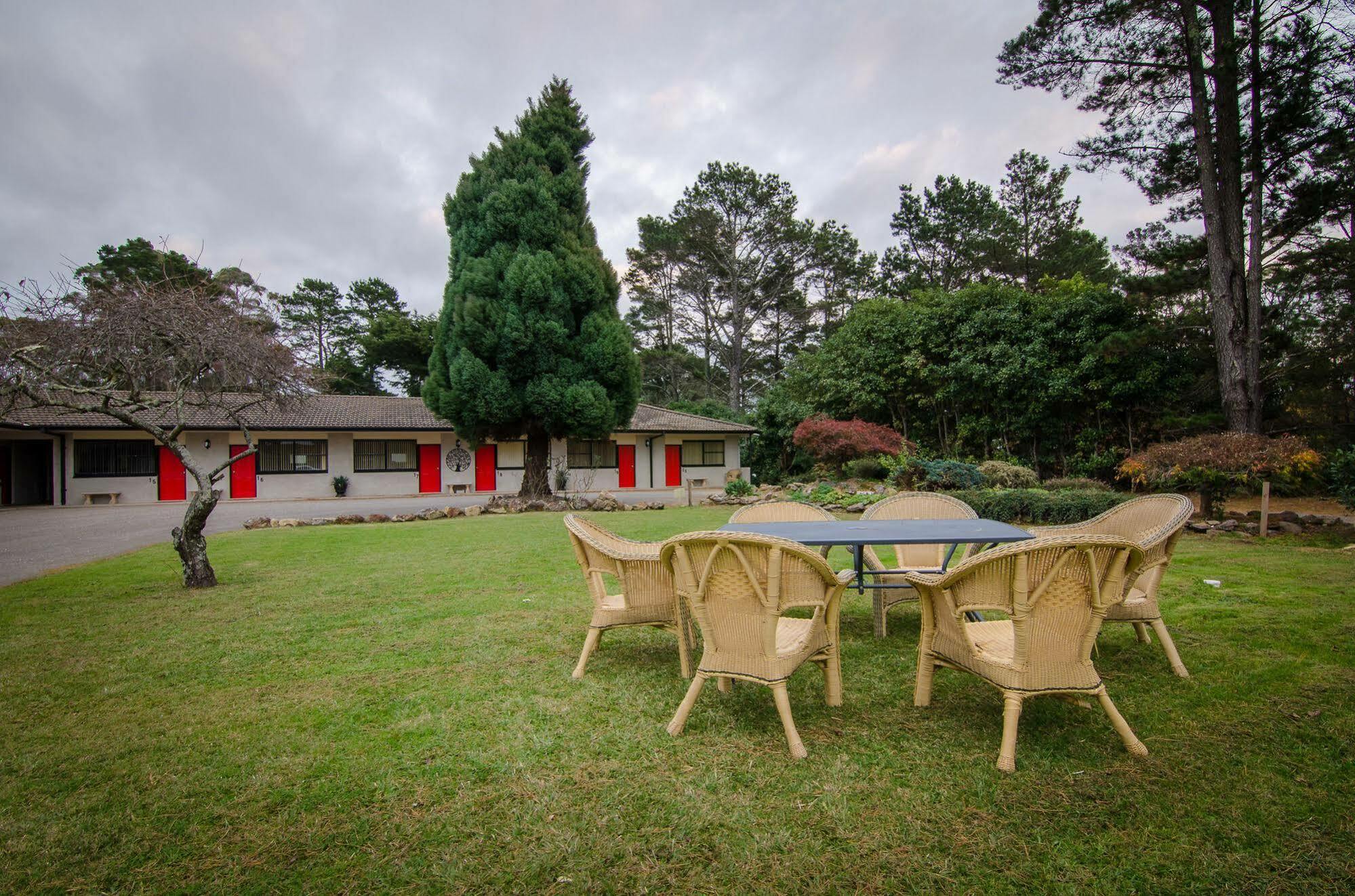 Bundanoon Country Inn Motel エクステリア 写真